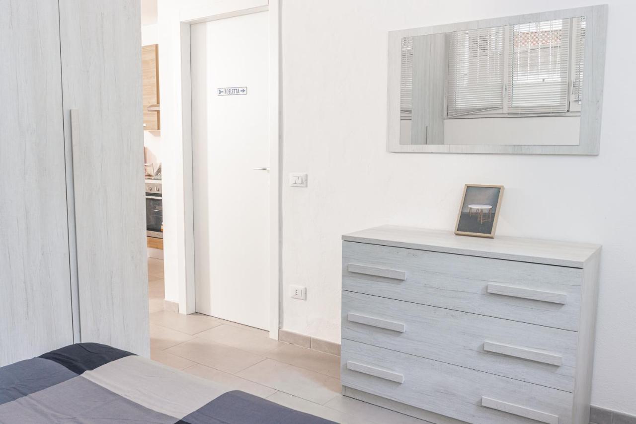 Staurenghi Red Apartment Varese Eksteriør bilde